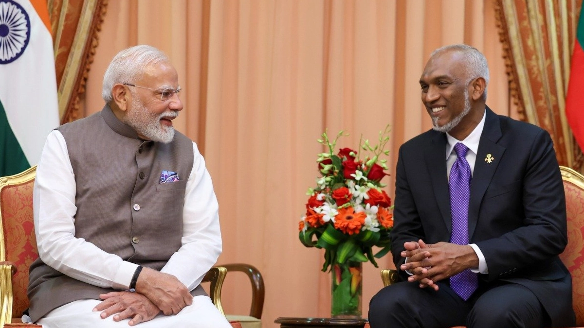 Modi ne Maldives ko diya ₹4850 Cr loan