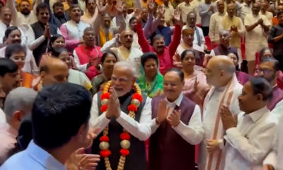 NDA MPs welcomed Modi at Parliament House